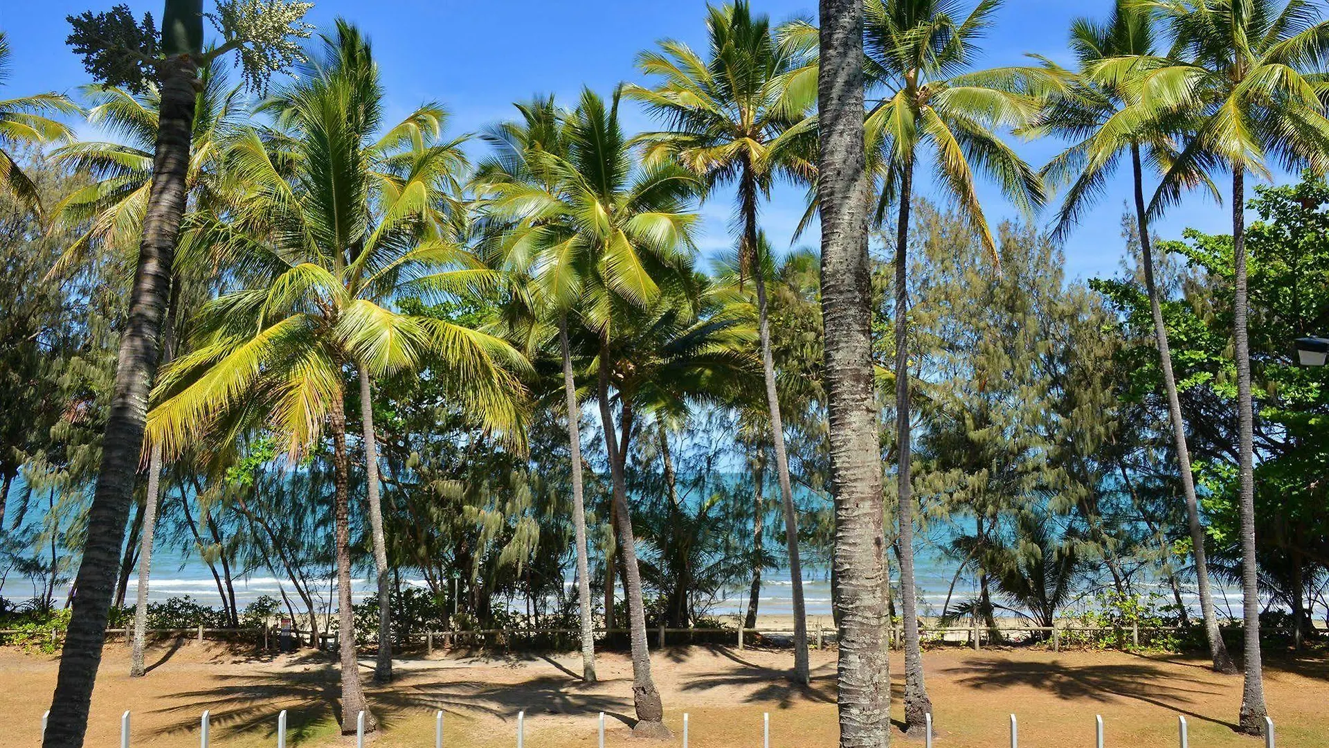 Port Douglas Peninsula Boutique Hotel - Adults Only Haven