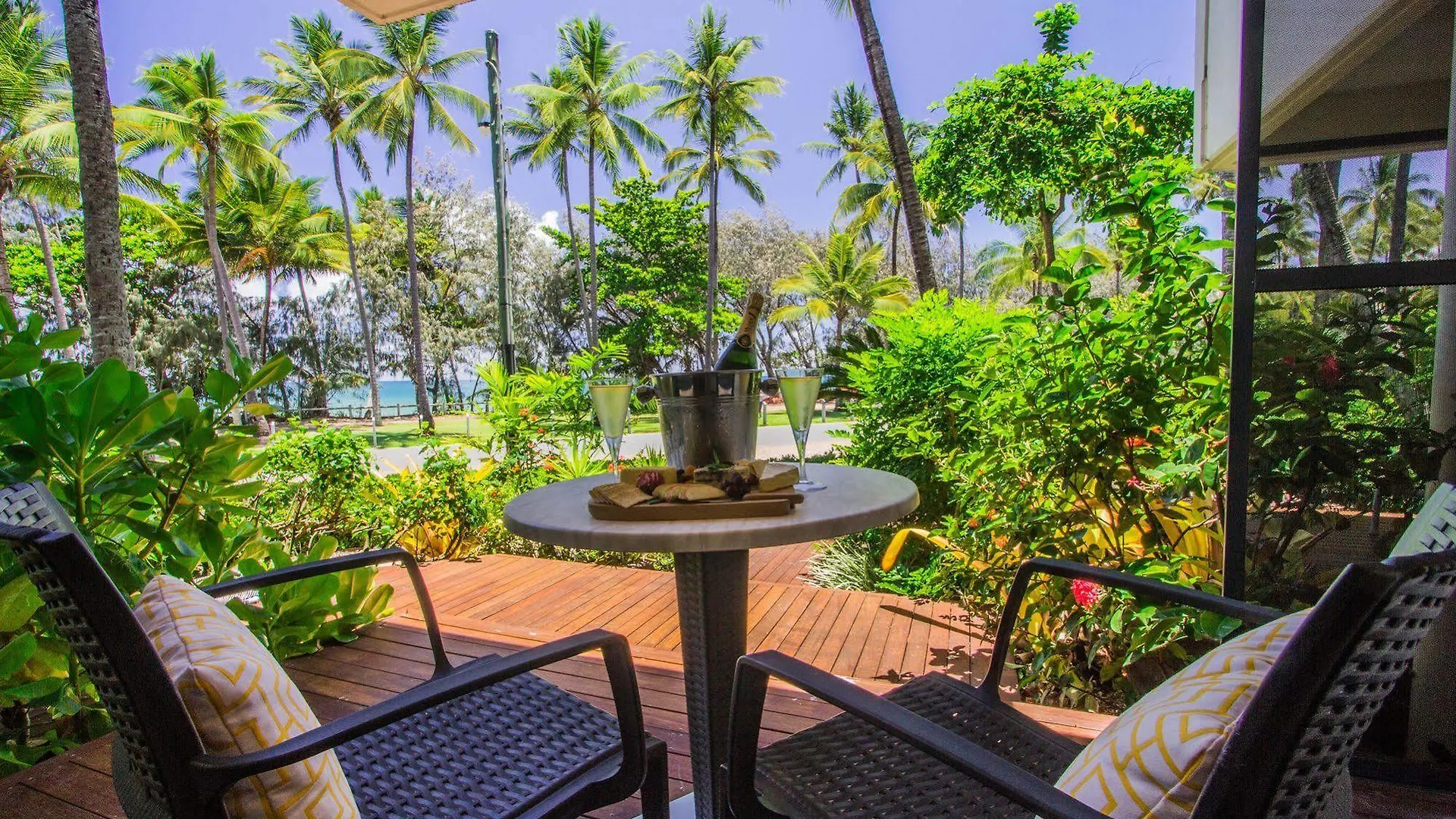Port Douglas Peninsula Boutique Hotel - Adults Only Haven Port Douglas